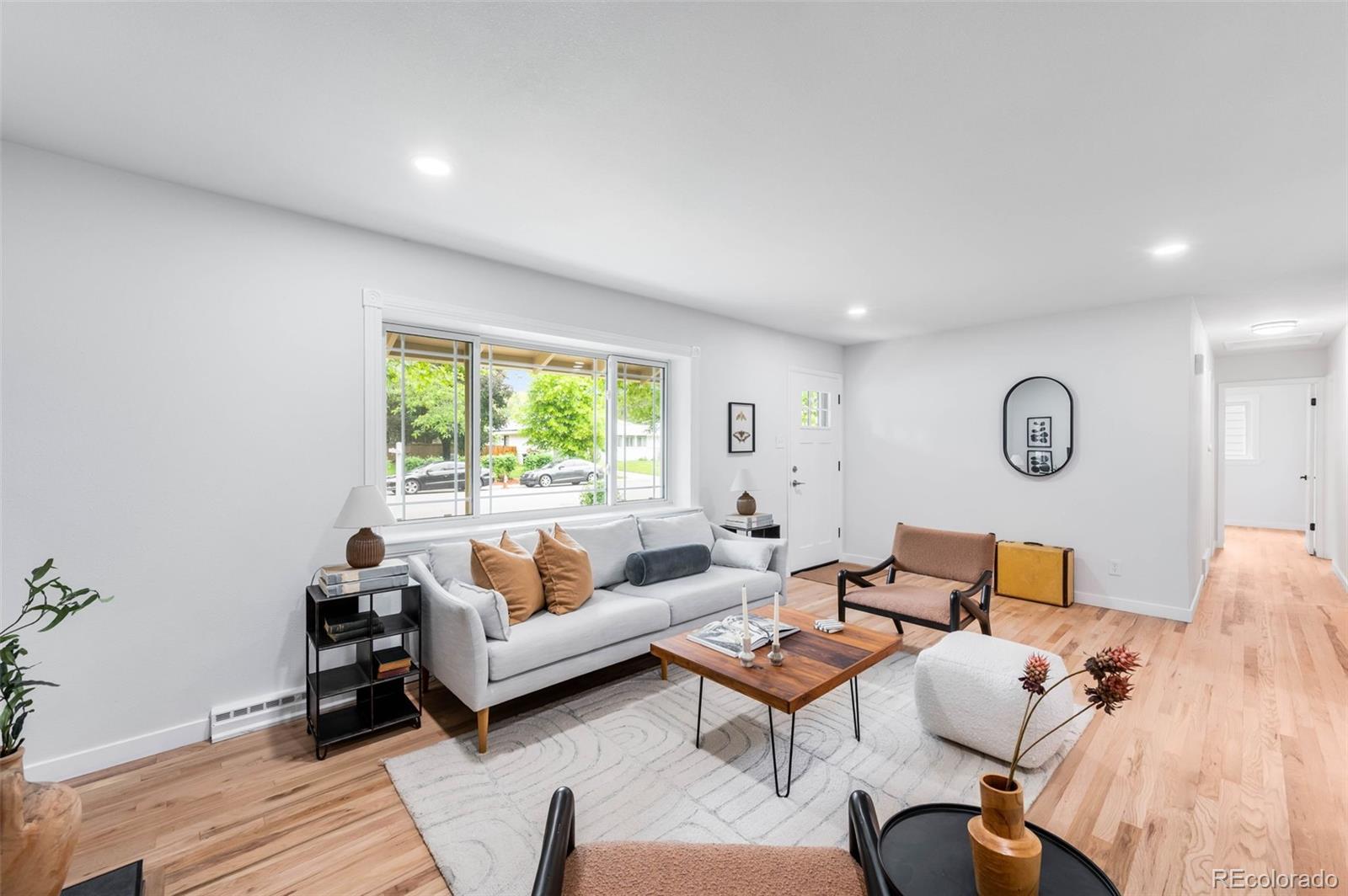 MLS Image #7 for 1810 s kearney street,denver, Colorado