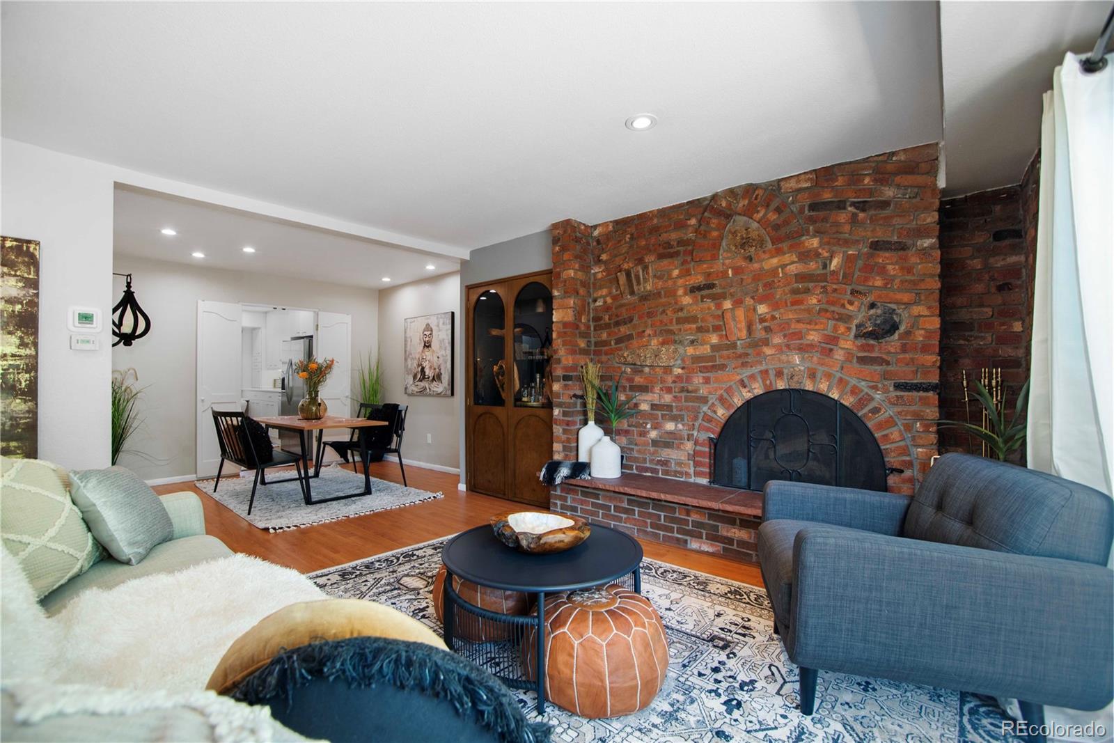 MLS Image #18 for 5821 e ithaca place,denver, Colorado