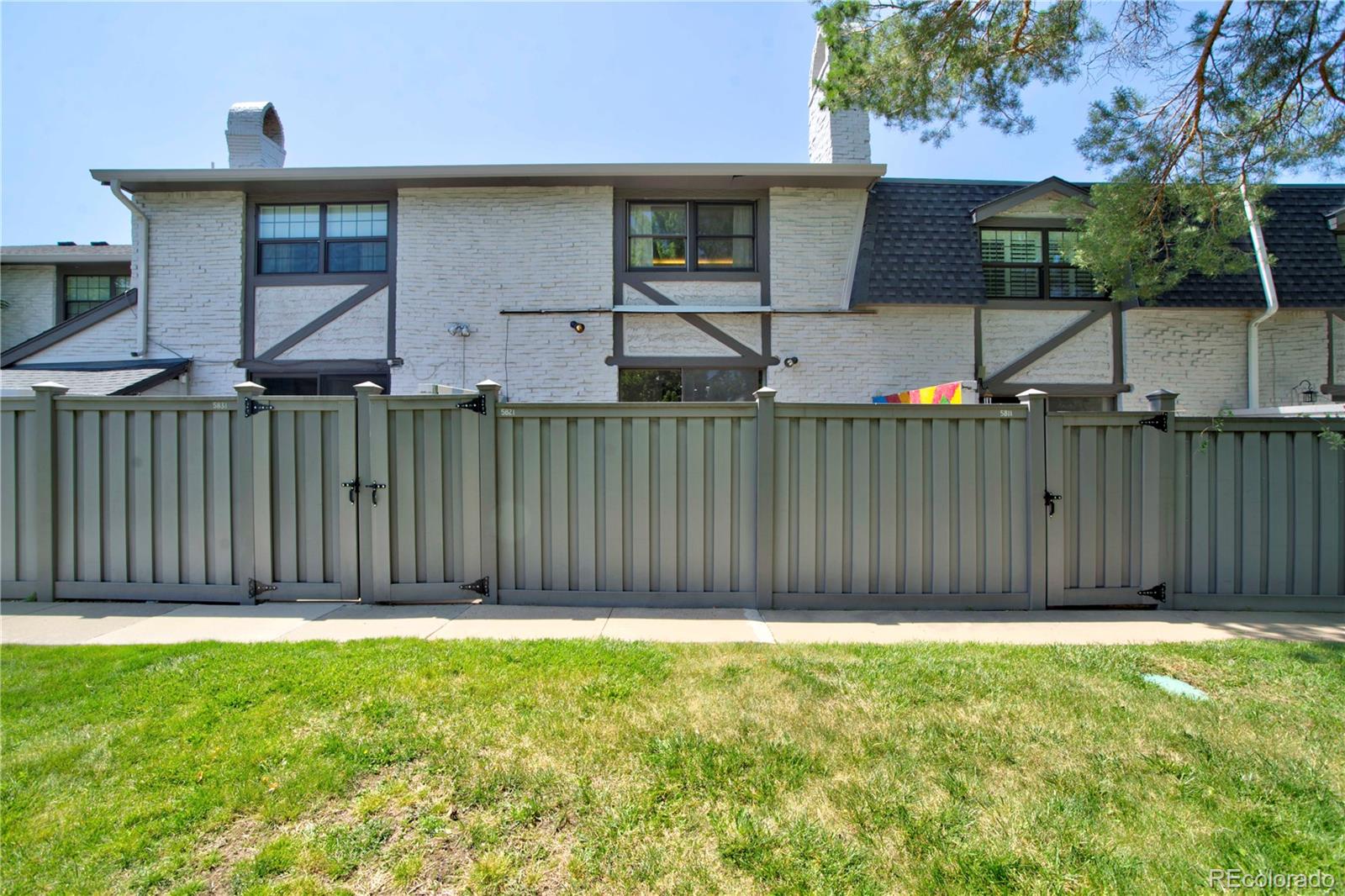 MLS Image #44 for 5821 e ithaca place,denver, Colorado