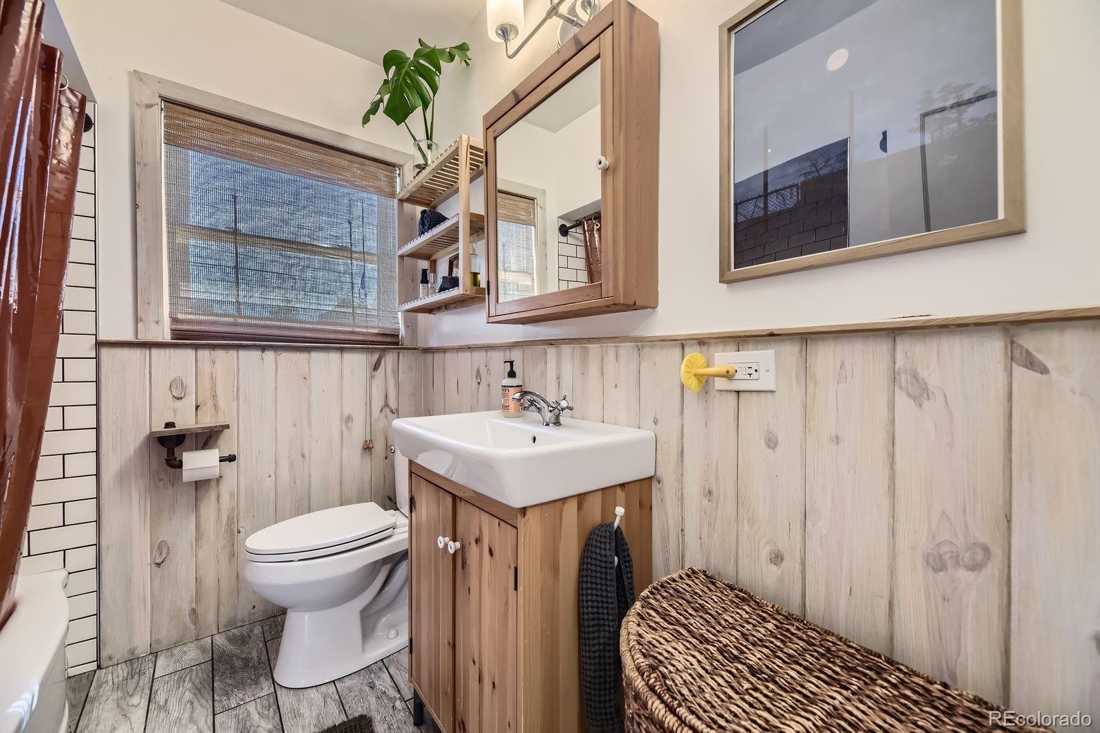 MLS Image #14 for 2844  bellaire street,denver, Colorado