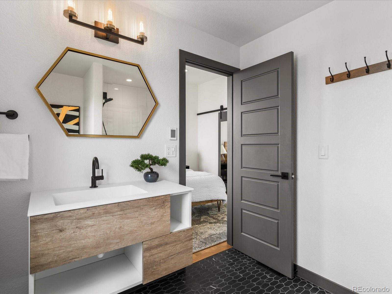 MLS Image #20 for 8336 e 35th avenue ,denver, Colorado