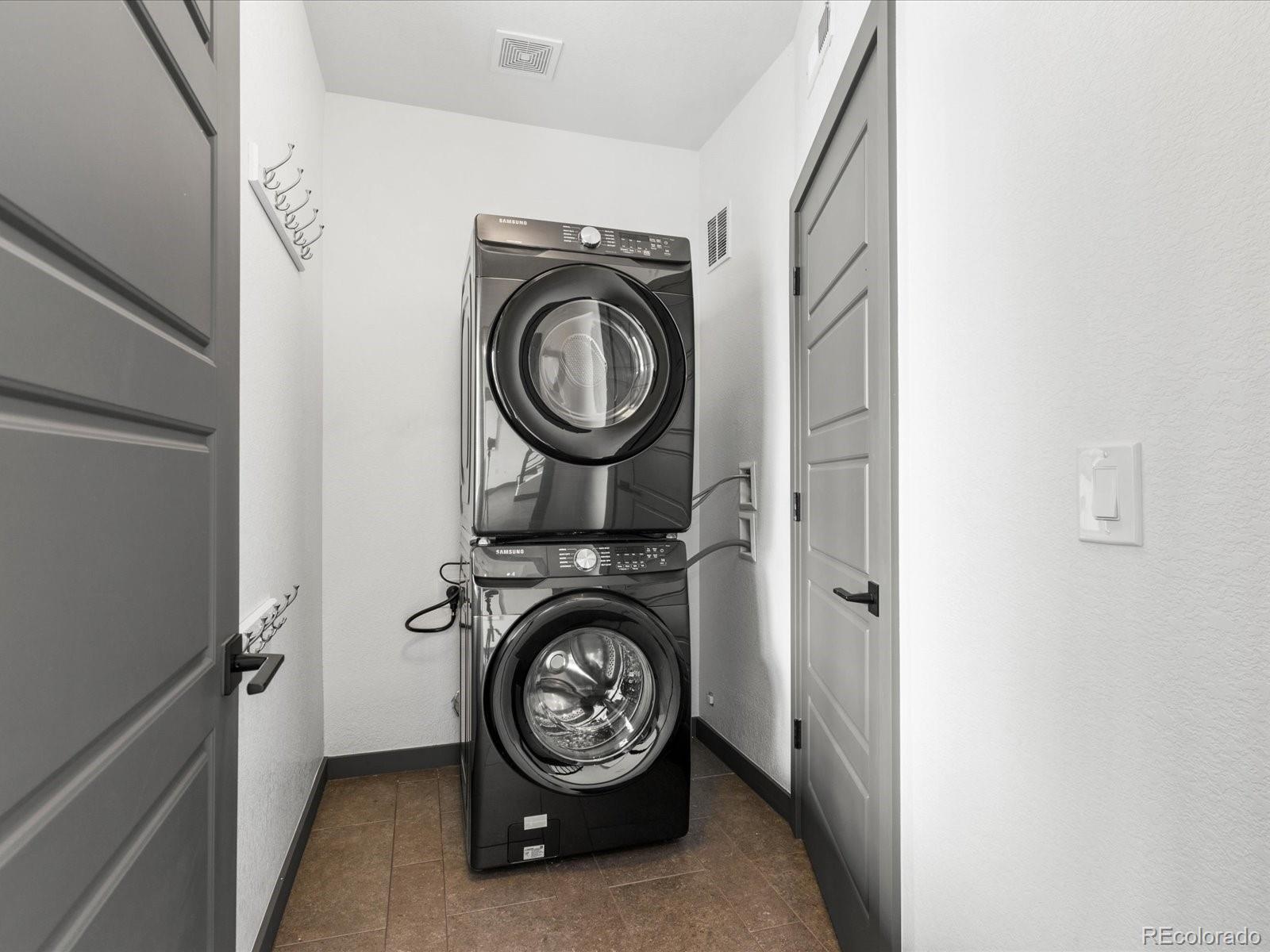 MLS Image #30 for 8336 e 35th avenue ,denver, Colorado