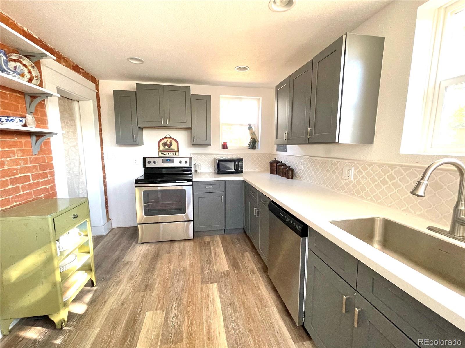 MLS Image #3 for 319 e evans avenue,pueblo, Colorado