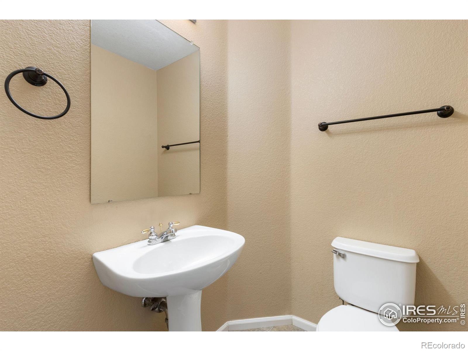 MLS Image #10 for 1732  twin lakes circle,loveland, Colorado