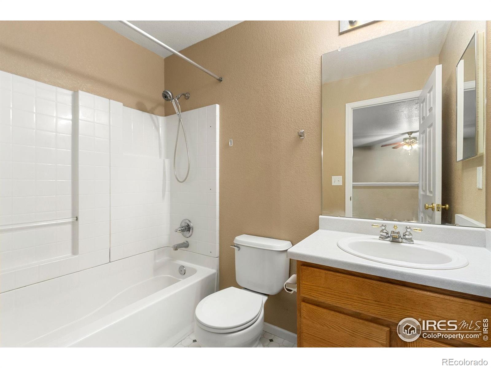 MLS Image #17 for 1732  twin lakes circle,loveland, Colorado