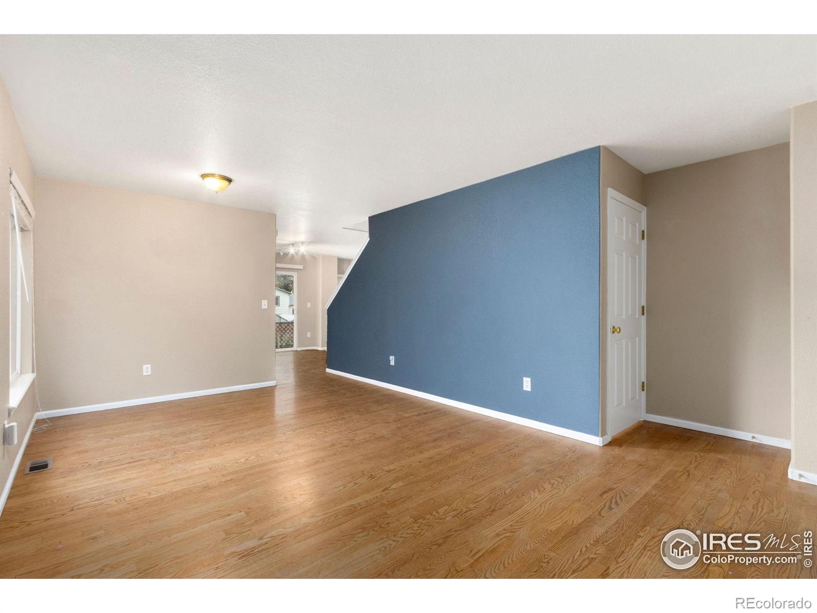 MLS Image #2 for 1732  twin lakes circle,loveland, Colorado