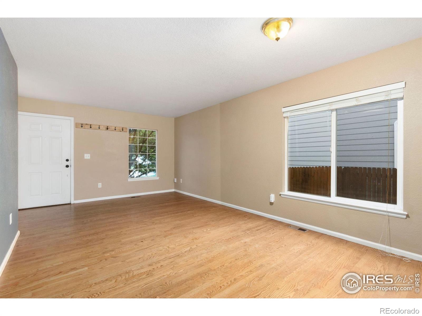 MLS Image #3 for 1732  twin lakes circle,loveland, Colorado