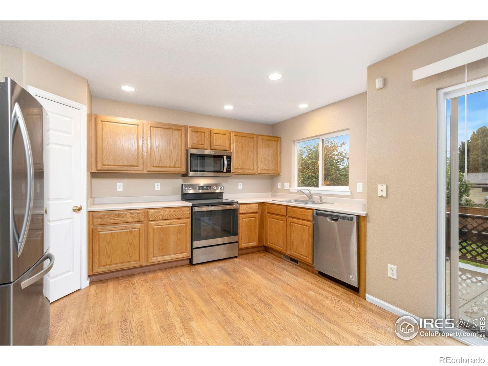 MLS Image #5 for 1732  twin lakes circle,loveland, Colorado