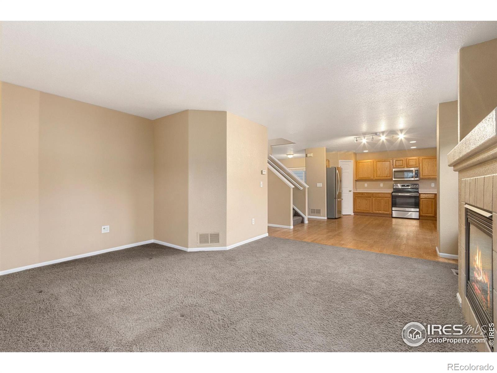 MLS Image #8 for 1732  twin lakes circle,loveland, Colorado