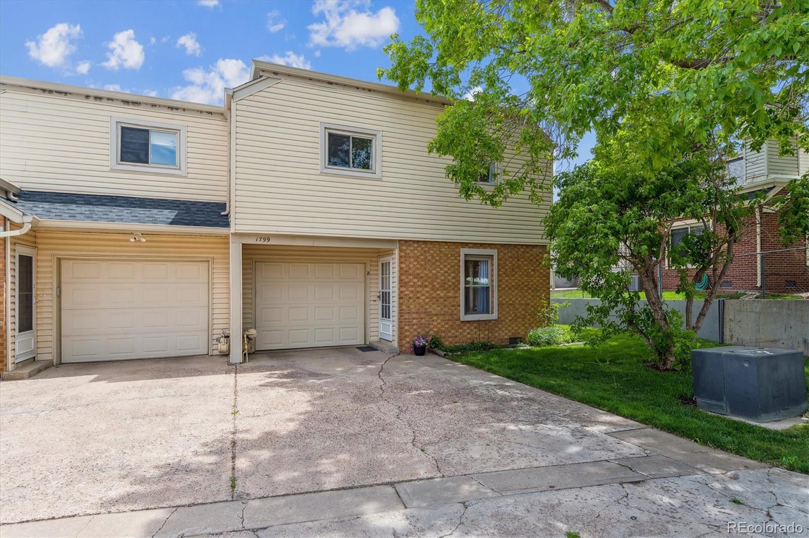 MLS Image #2 for 1799 s lee street,lakewood, Colorado