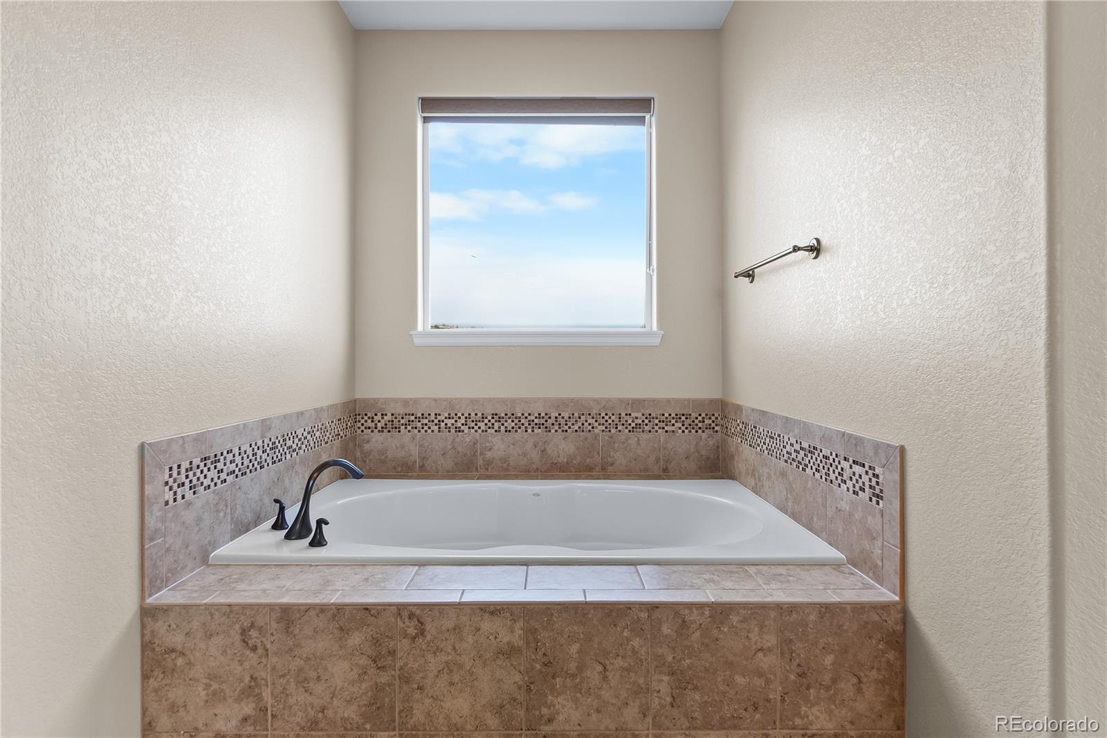 MLS Image #26 for 28340  dylon circle,elizabeth, Colorado