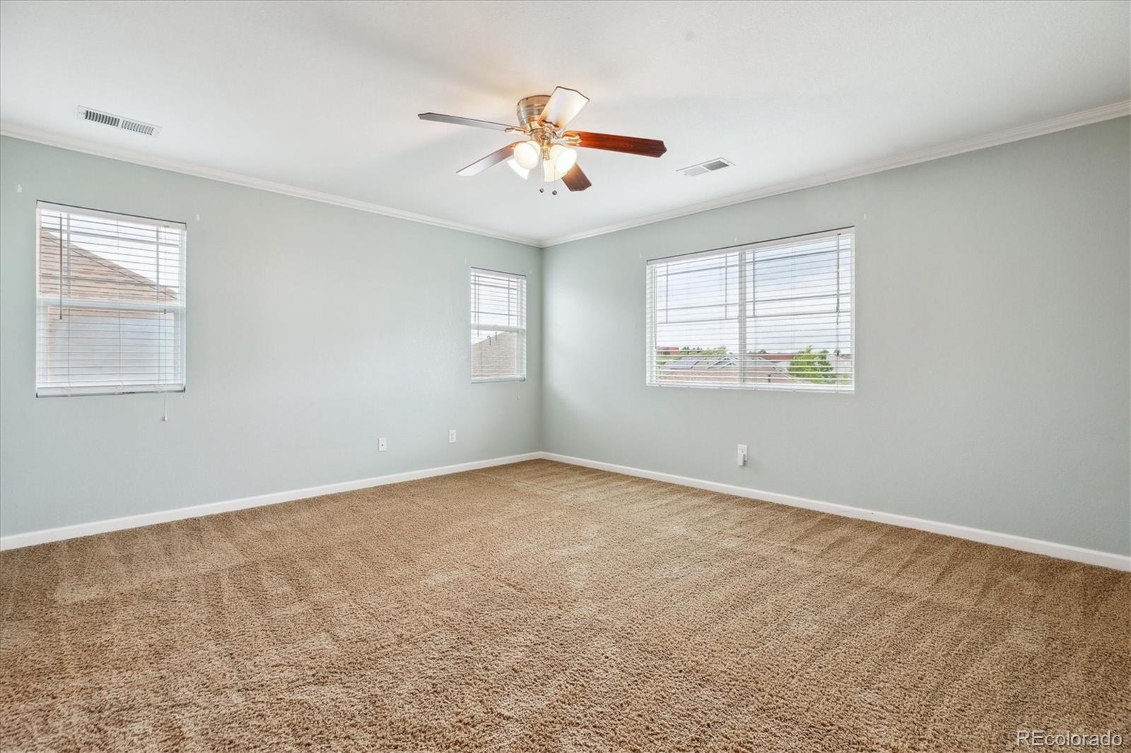 MLS Image #17 for 5021 s rome street,aurora, Colorado