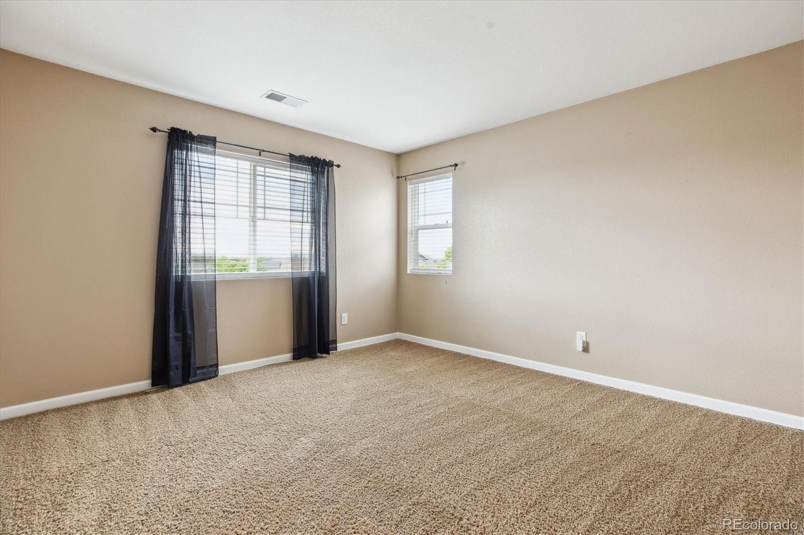 MLS Image #18 for 5021 s rome street,aurora, Colorado