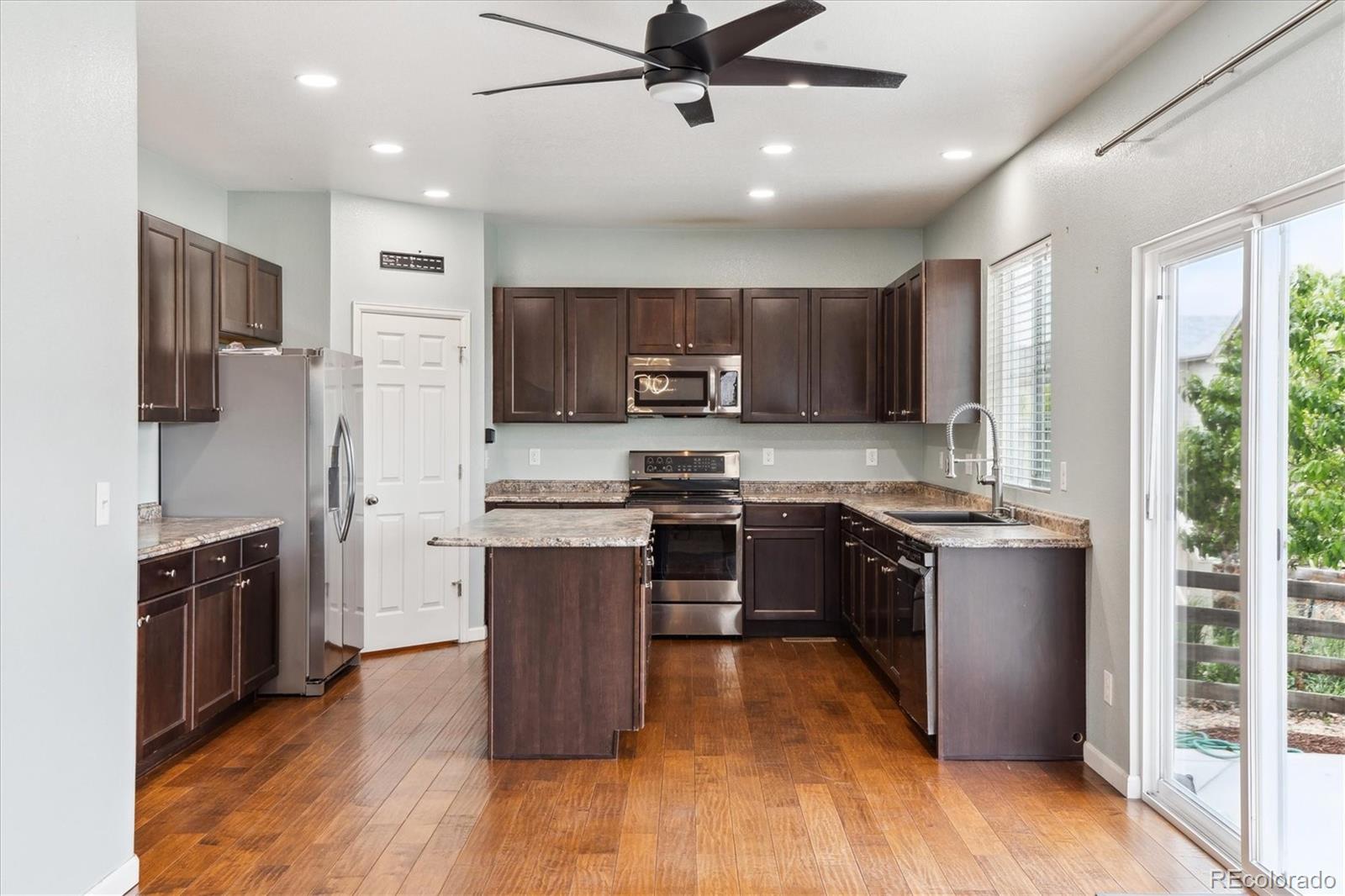 MLS Image #5 for 5021 s rome street,aurora, Colorado