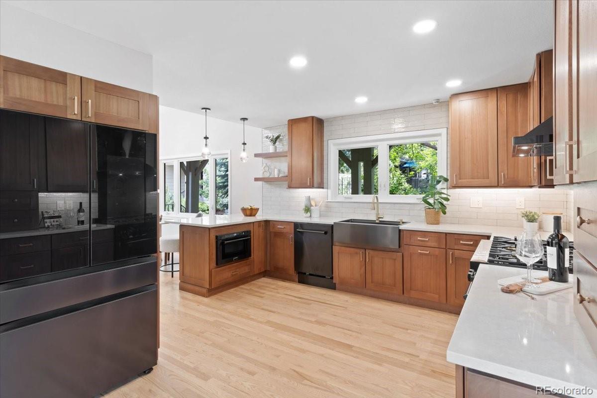 MLS Image #11 for 4505 s yosemite street,denver, Colorado