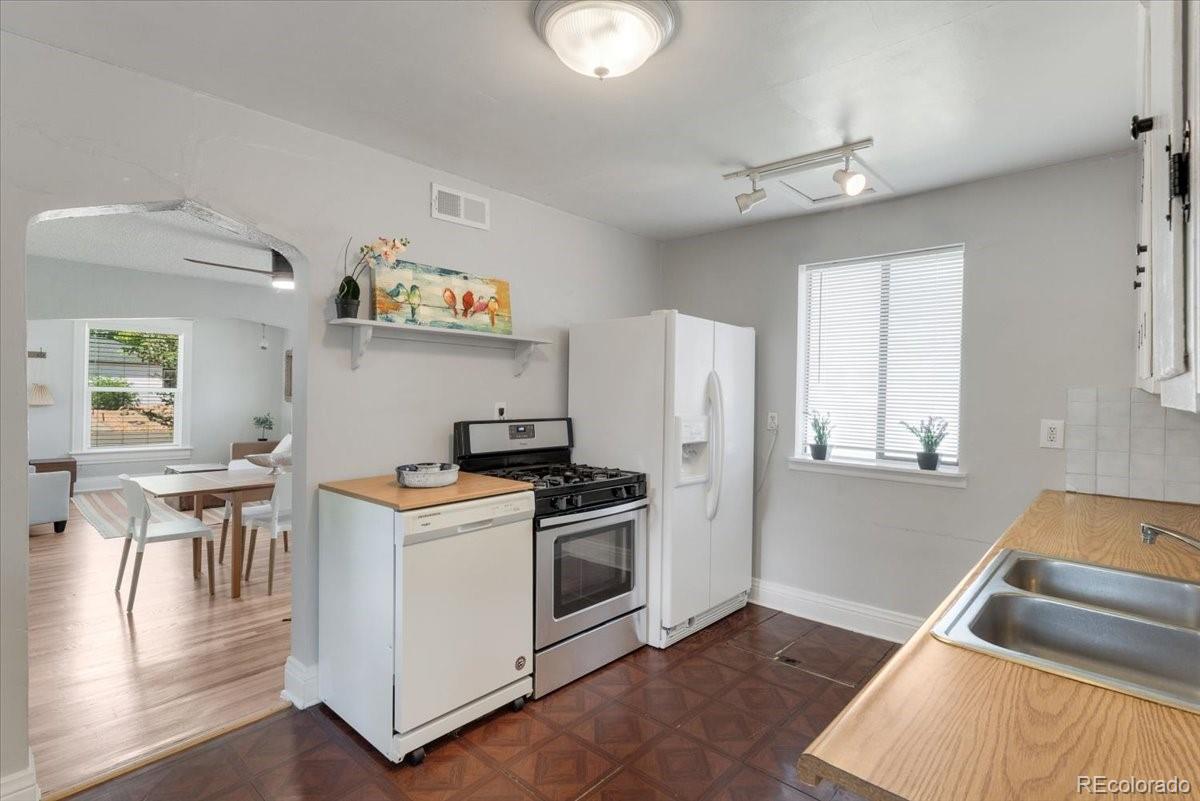 MLS Image #13 for 4712  perry street,denver, Colorado