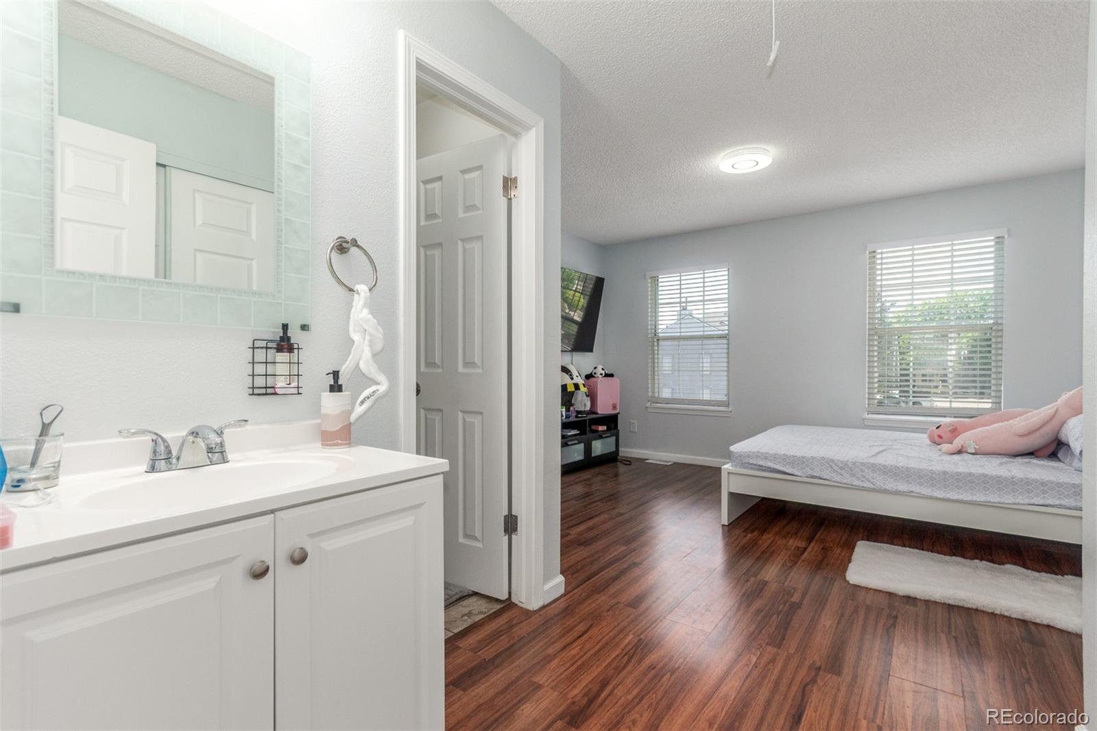 MLS Image #14 for 1622 s idalia circle,aurora, Colorado
