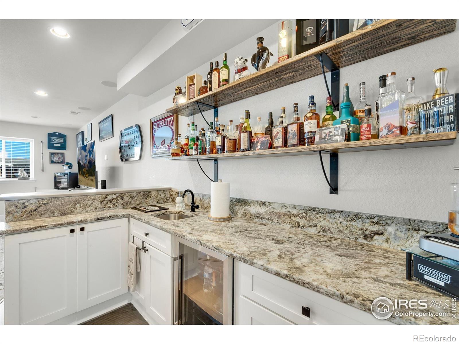 MLS Image #26 for 5524  congressional court,windsor, Colorado