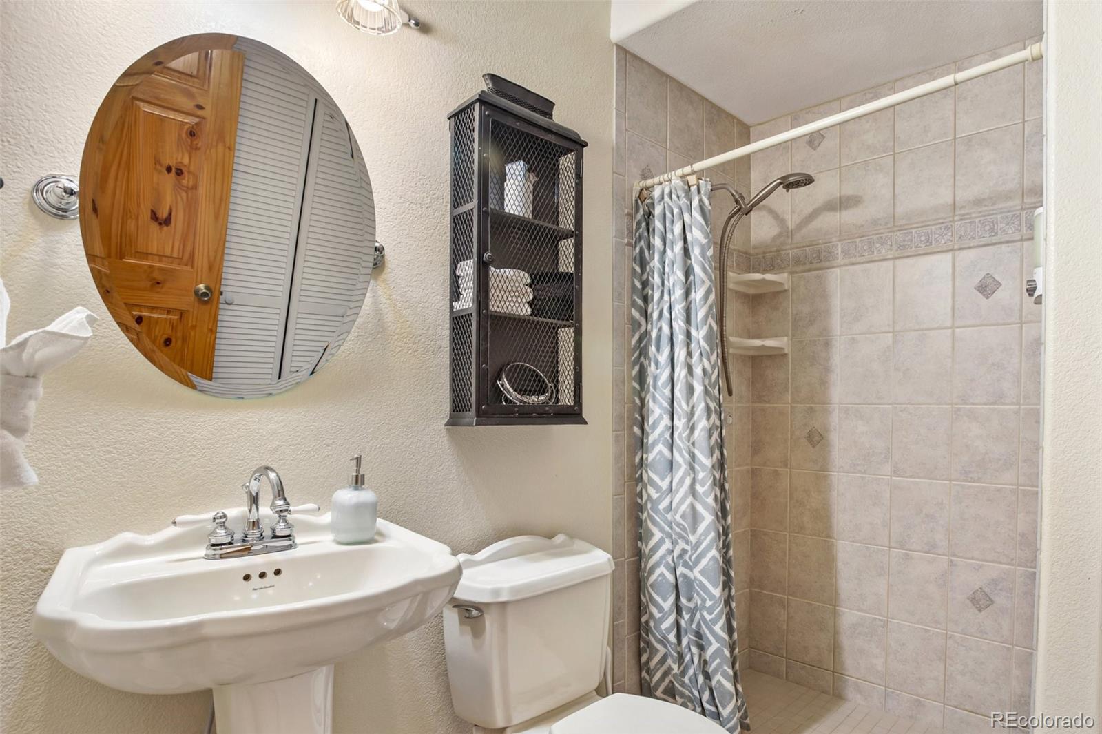 MLS Image #31 for 517  crystal peak road,florissant, Colorado