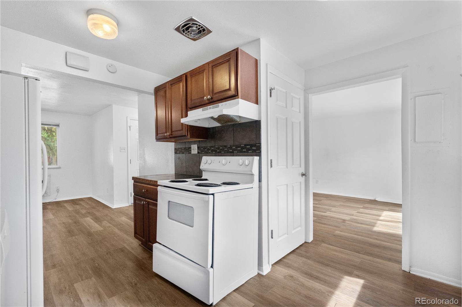 MLS Image #5 for 1235 s benton street,lakewood, Colorado