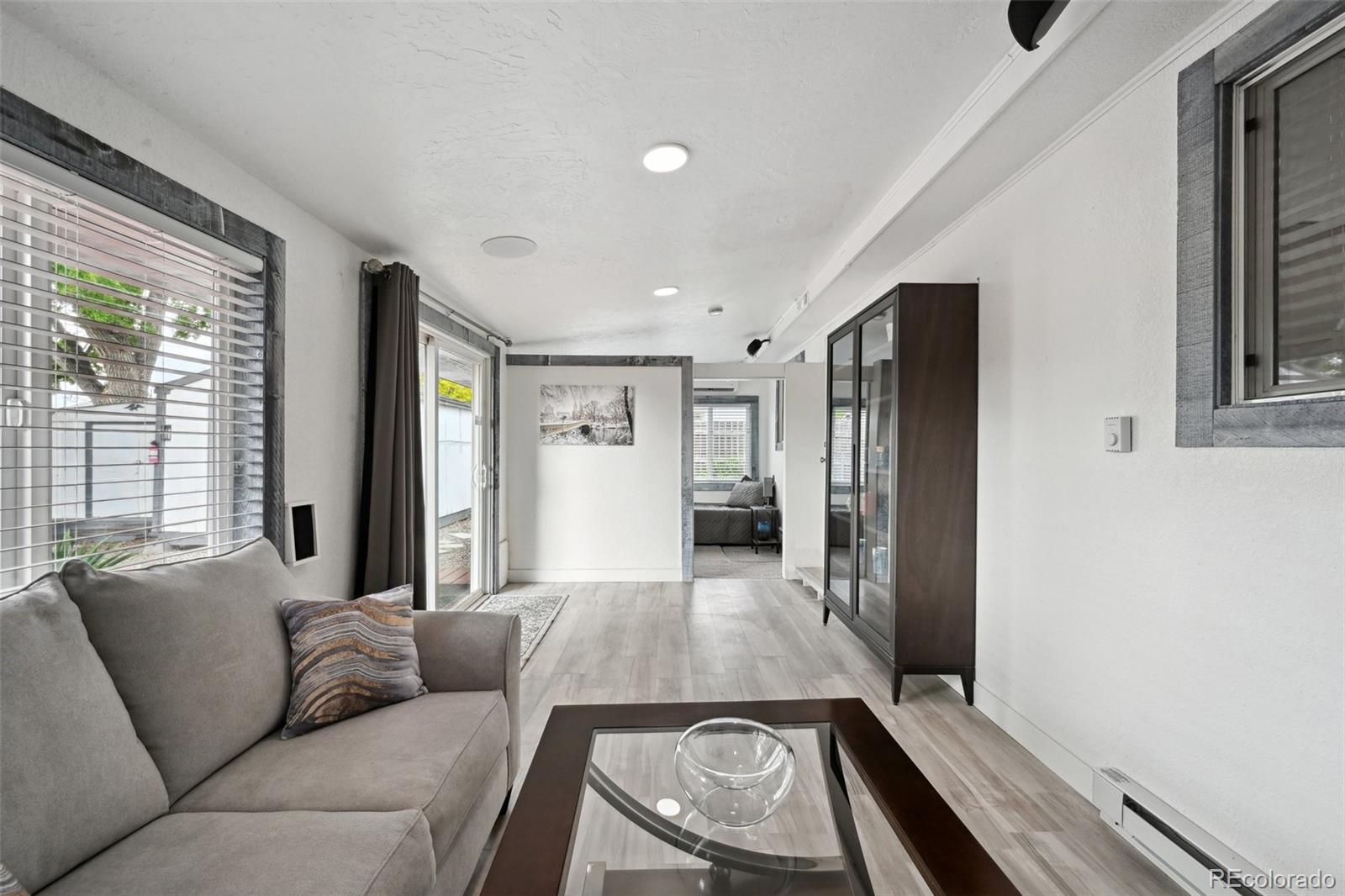 MLS Image #19 for 3930 s hazel court,englewood, Colorado