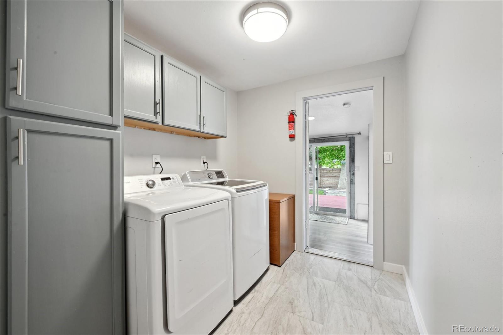 MLS Image #20 for 3930 s hazel court,englewood, Colorado