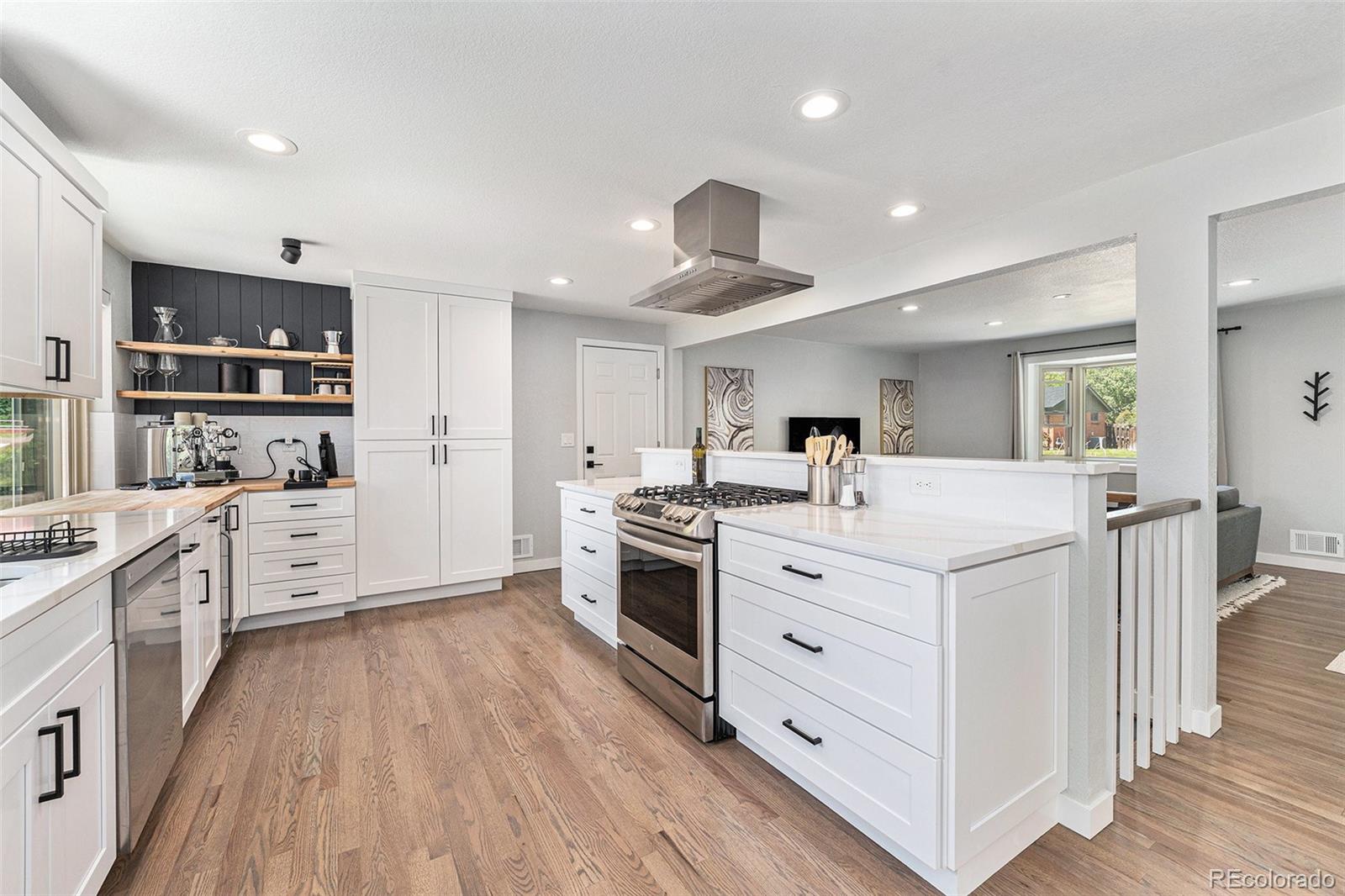 MLS Image #11 for 6538 s lee court,centennial, Colorado