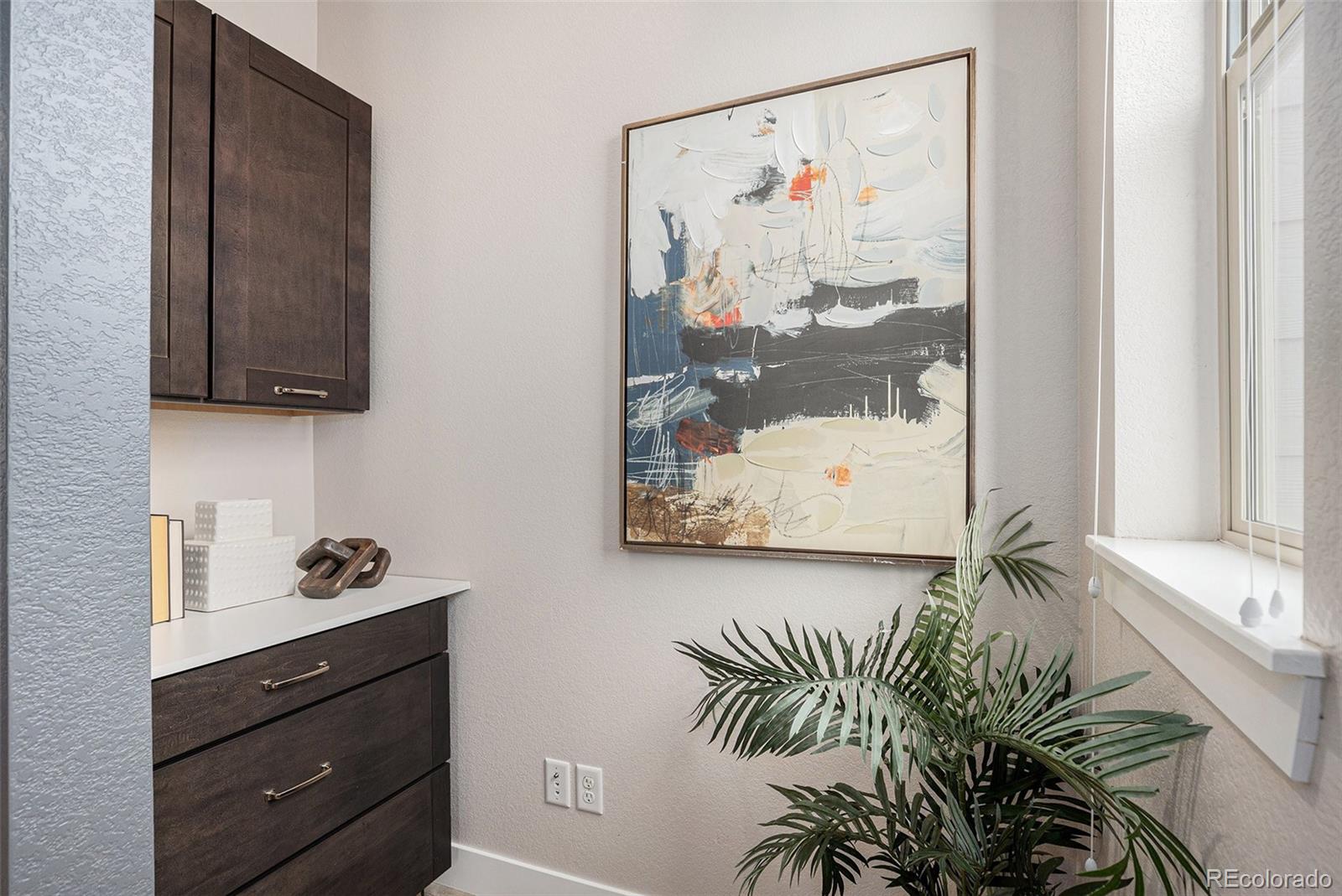MLS Image #12 for 9072 e 47th avenue,denver, Colorado