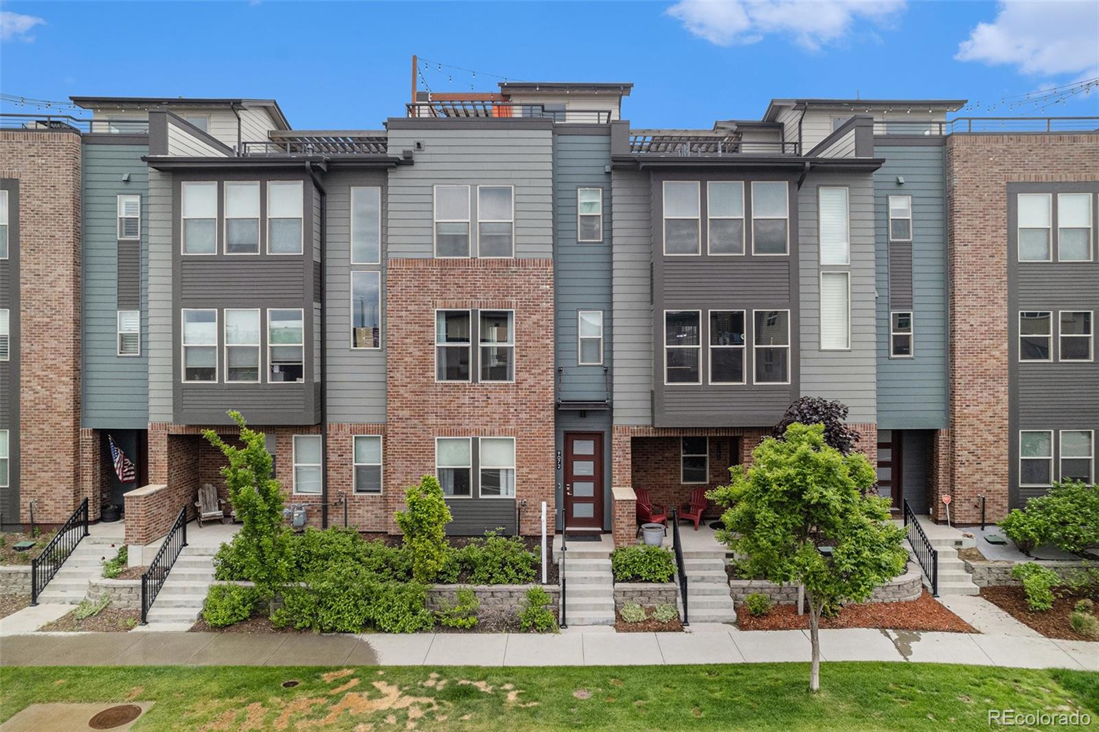 MLS Image #25 for 9072 e 47th avenue,denver, Colorado