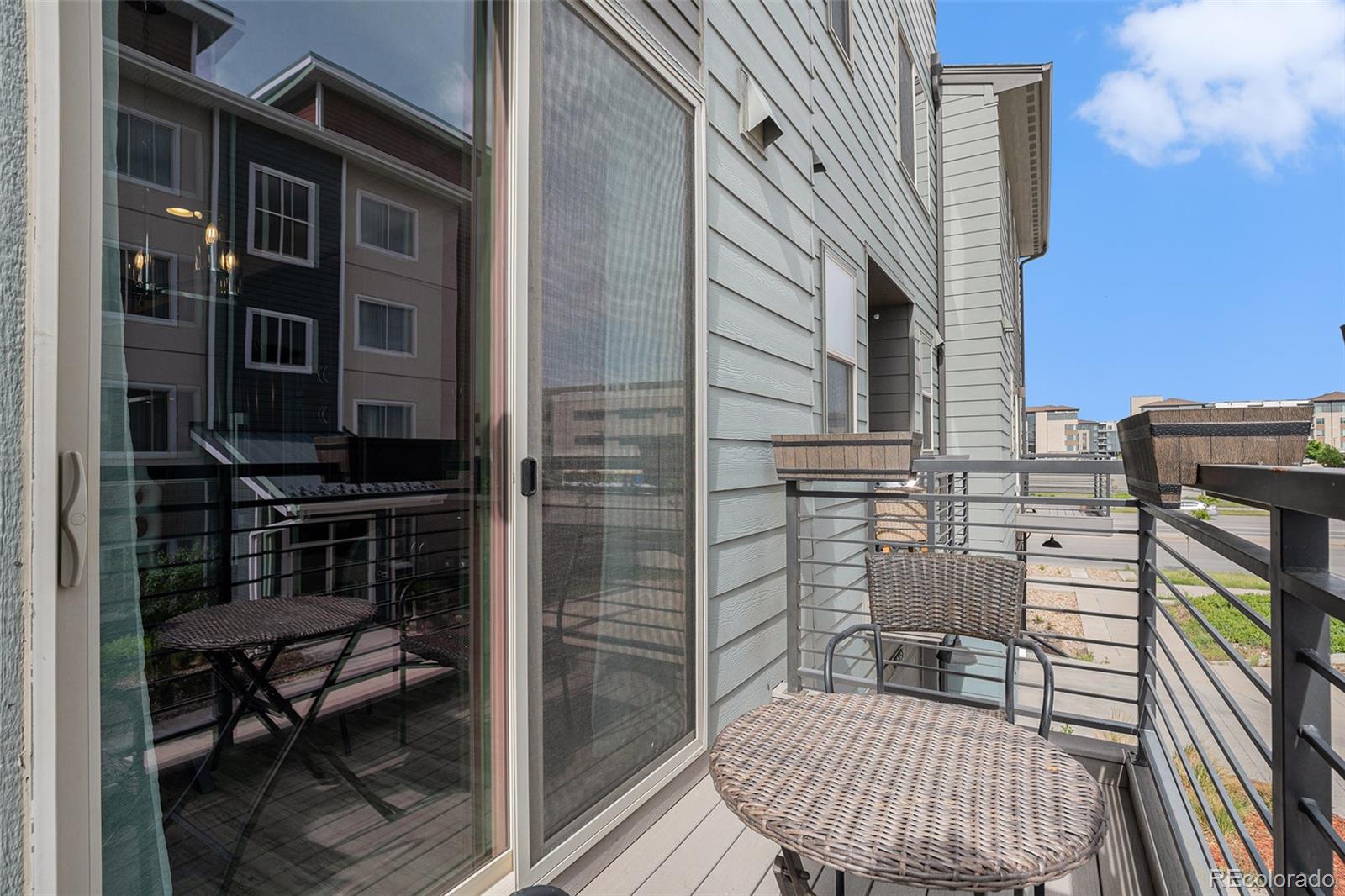 MLS Image #3 for 9072 e 47th avenue,denver, Colorado