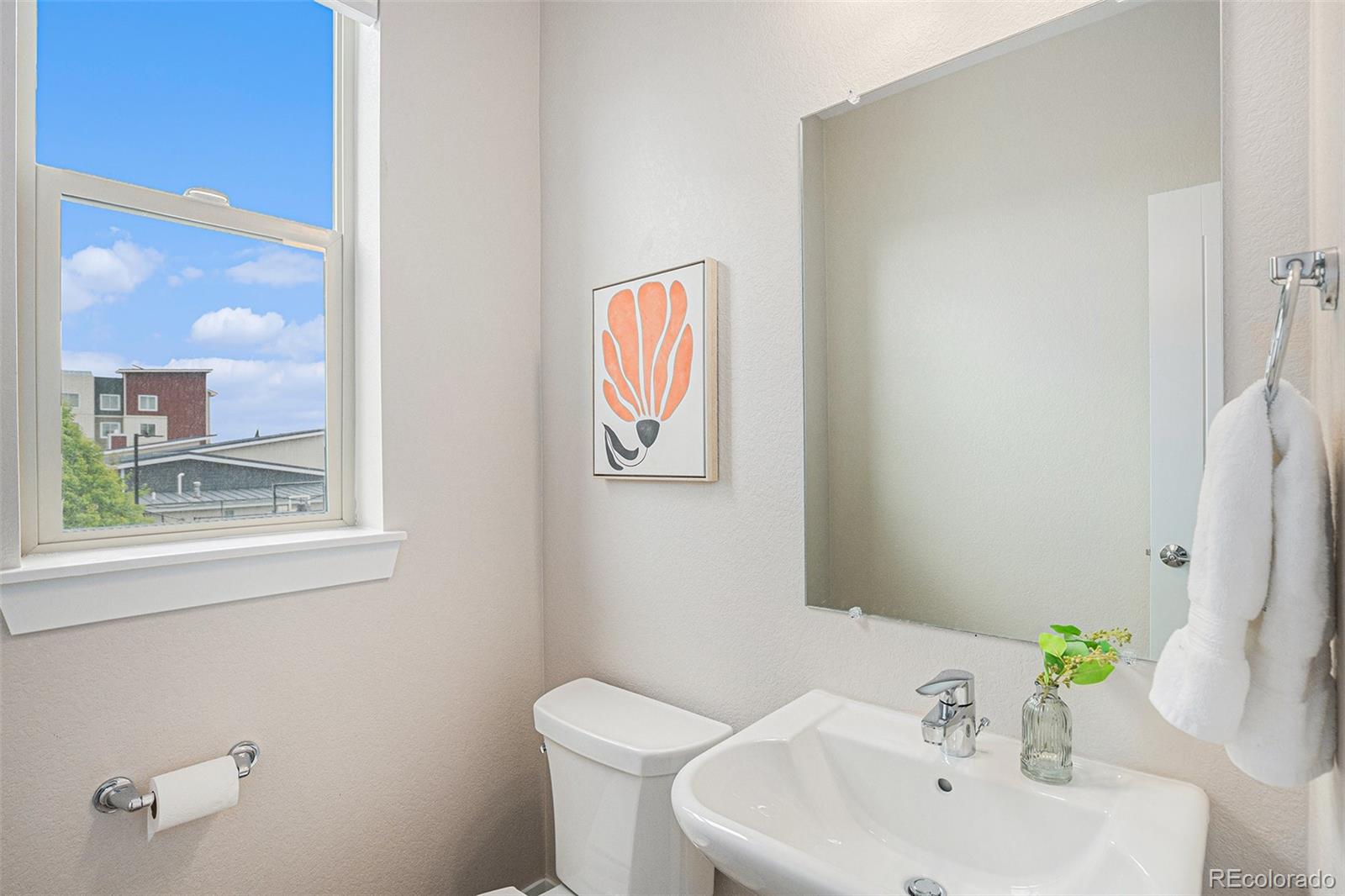 MLS Image #5 for 9072 e 47th avenue,denver, Colorado