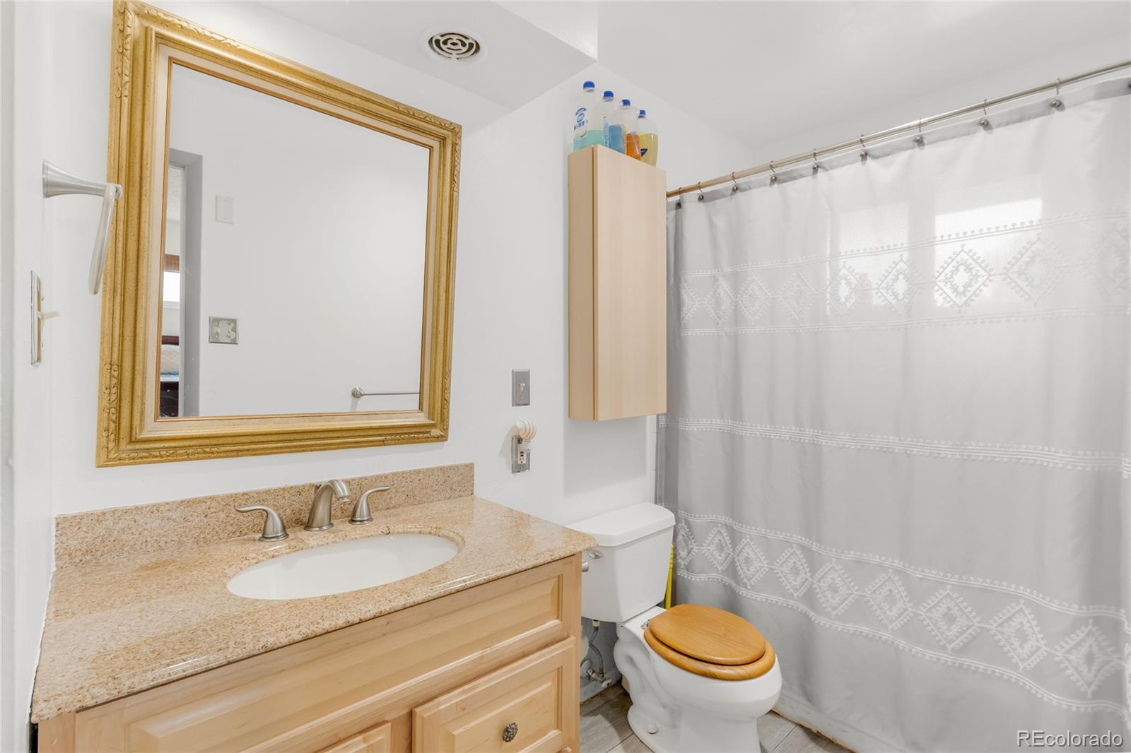 MLS Image #6 for 2112 s olathe street,aurora, Colorado