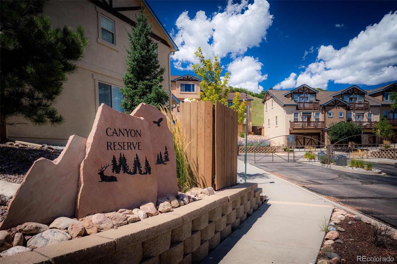 MLS Image #10 for 5751  canyon reserve heights,colorado springs, Colorado