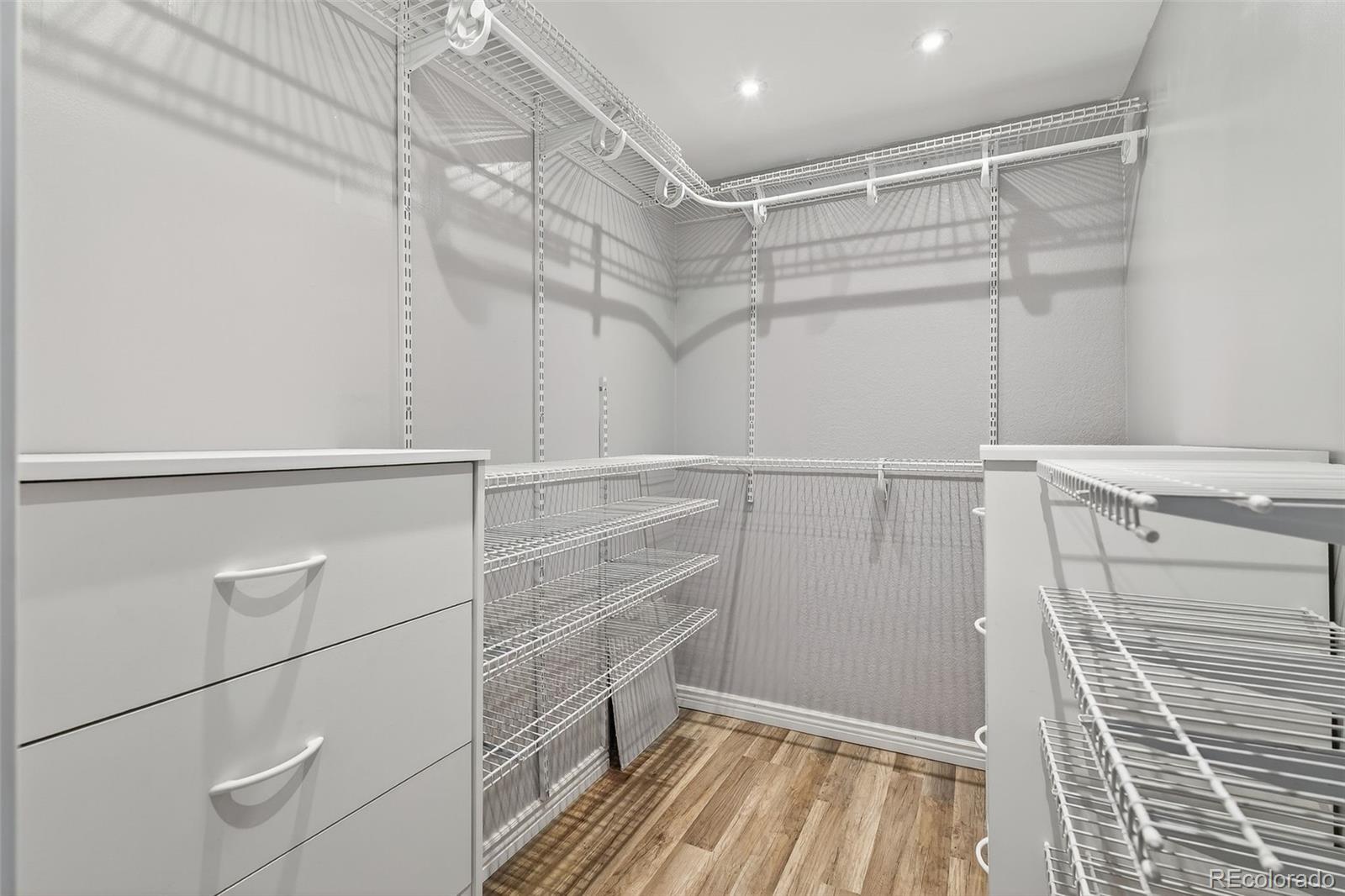 MLS Image #15 for 100 s clarkson street,denver, Colorado