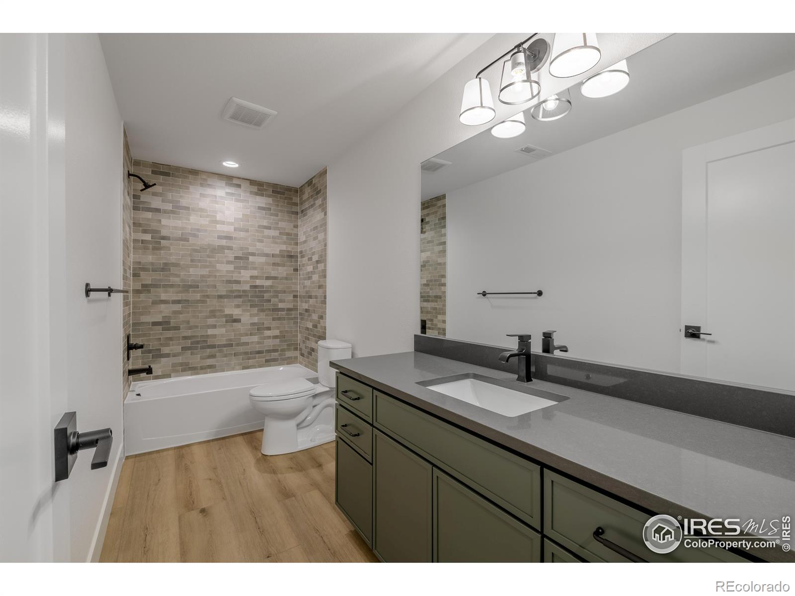 MLS Image #19 for 124  boxwood drive,windsor, Colorado