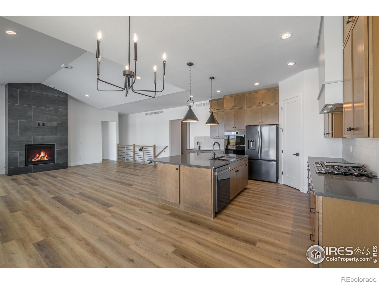 MLS Image #5 for 124  boxwood drive,windsor, Colorado