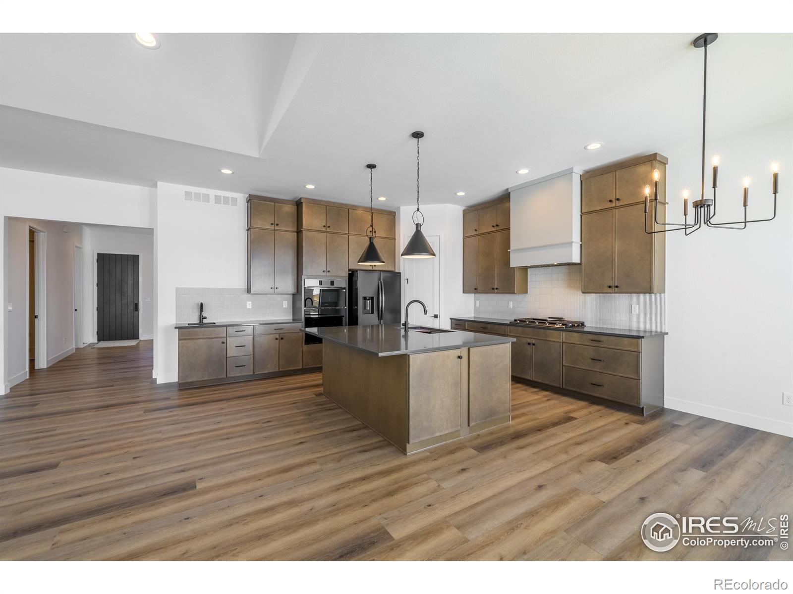 MLS Image #6 for 124  boxwood drive,windsor, Colorado