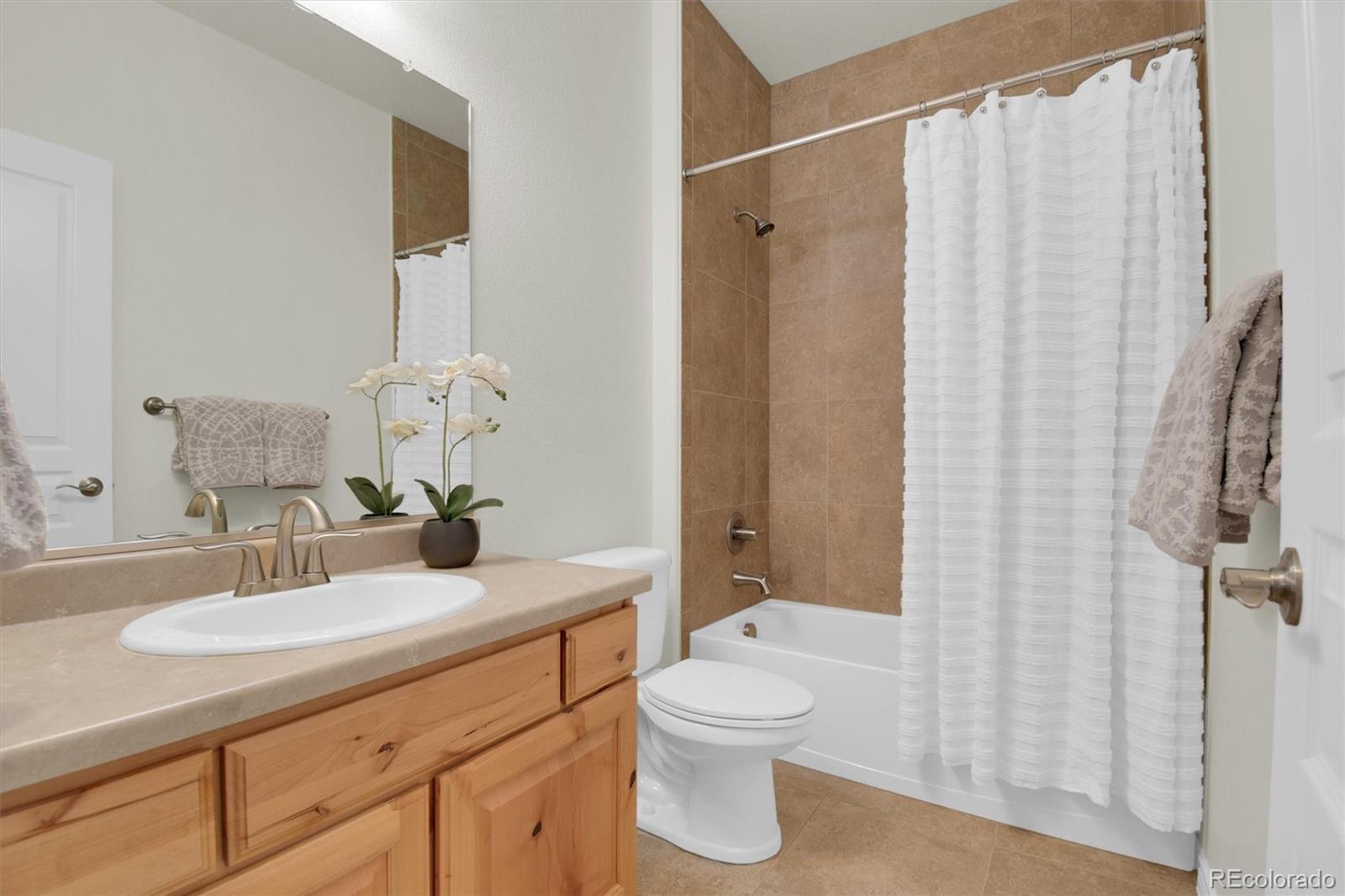 MLS Image #13 for 5887 s taft lane,littleton, Colorado
