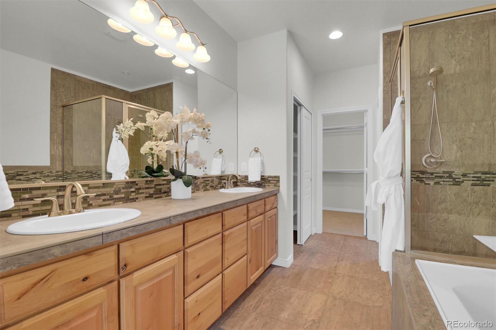 MLS Image #20 for 5887 s taft lane,littleton, Colorado