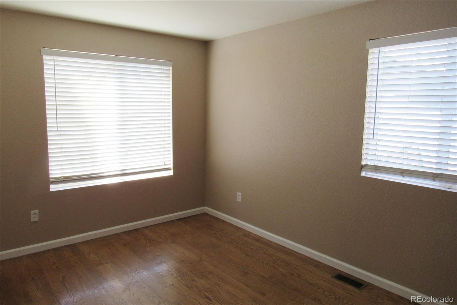 MLS Image #4 for 2517 s genoa street,aurora, Colorado