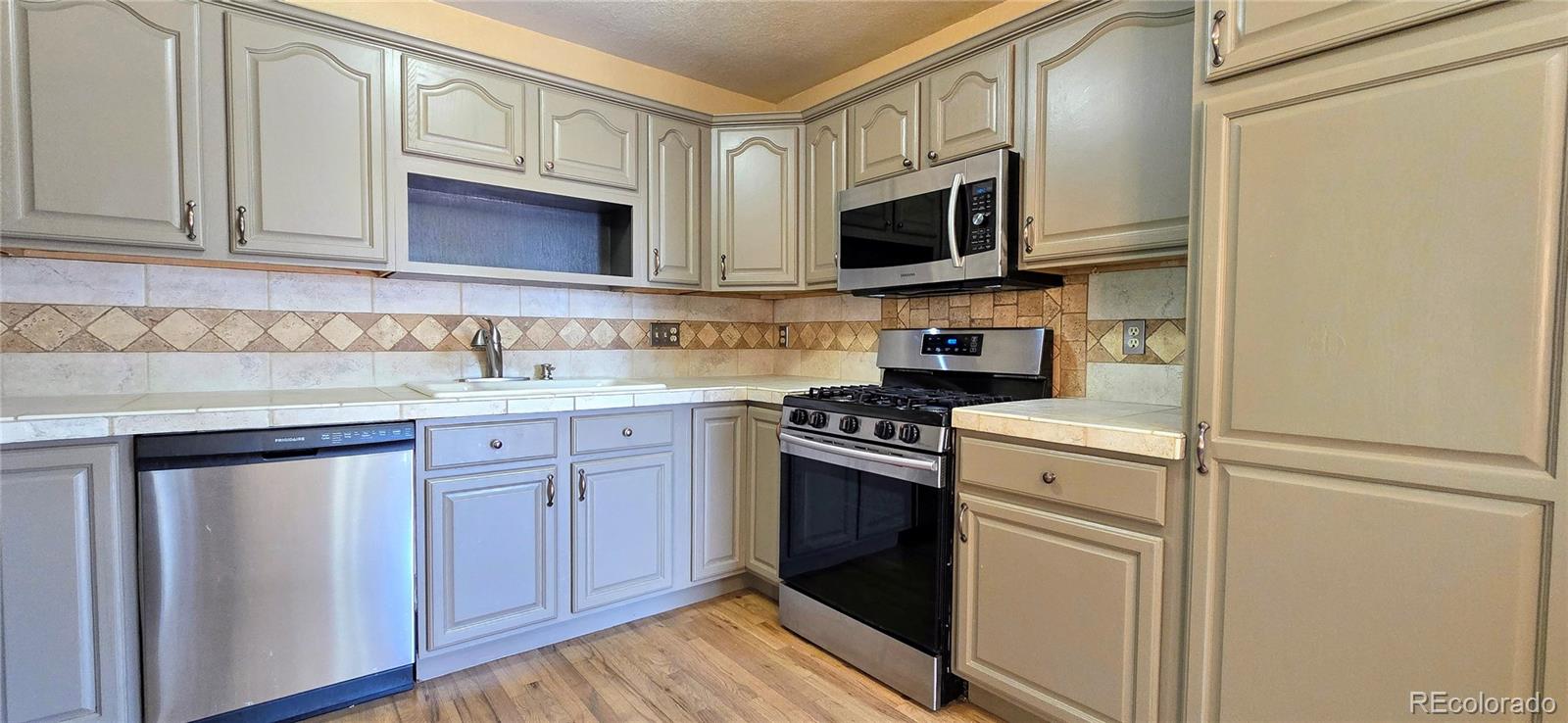 MLS Image #5 for 18170  forest view road,monument, Colorado