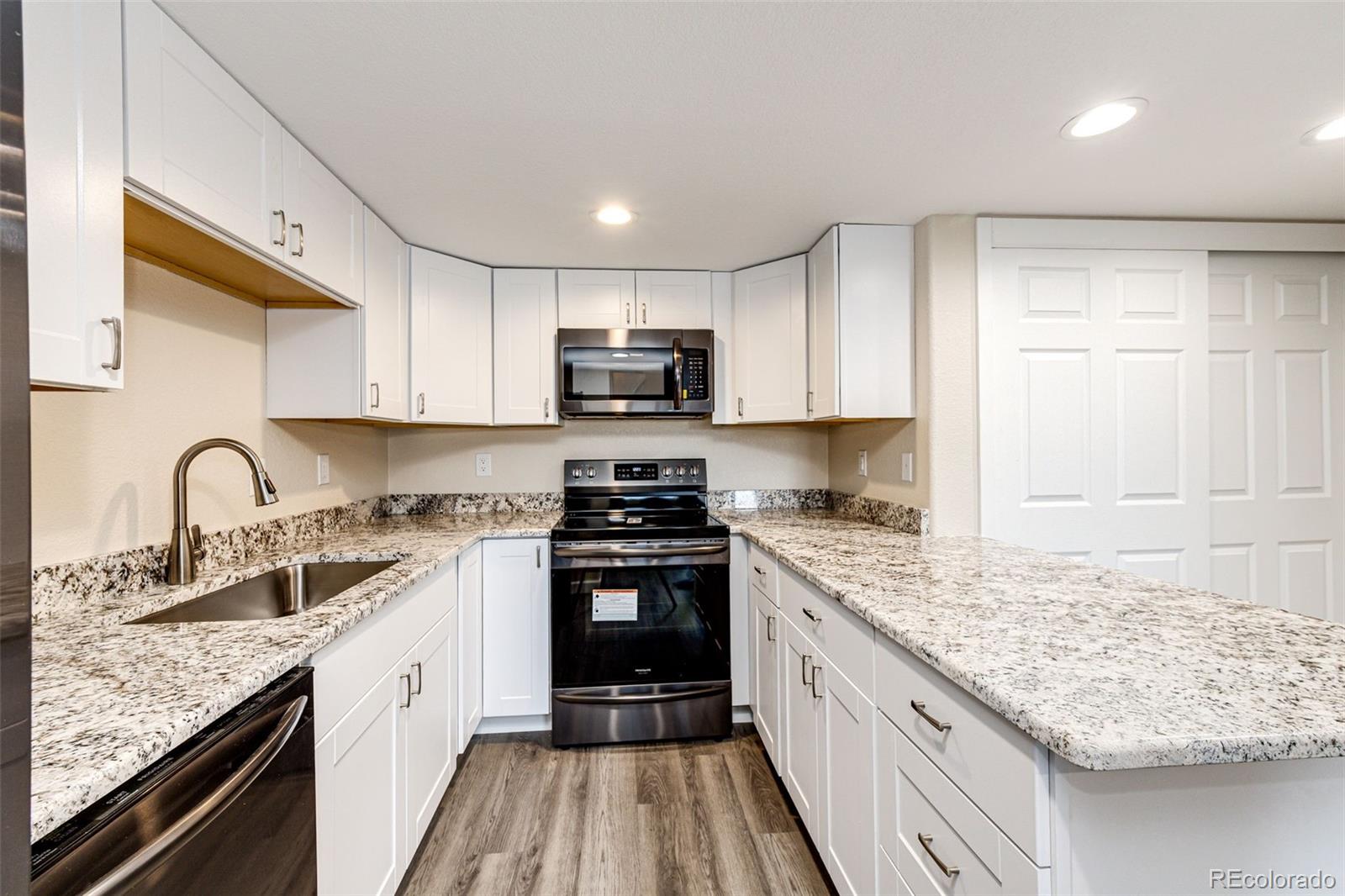 MLS Image #6 for 17004 e tennessee drive 212,aurora, Colorado