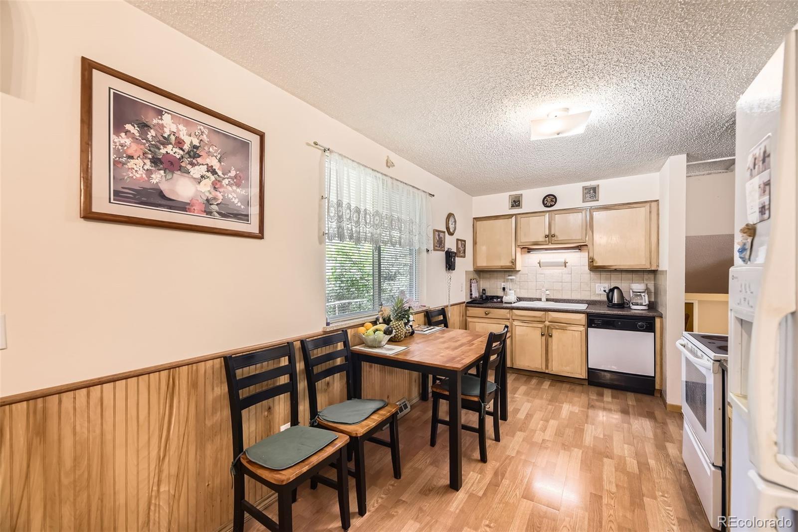 MLS Image #8 for 1462 s dudley street,lakewood, Colorado