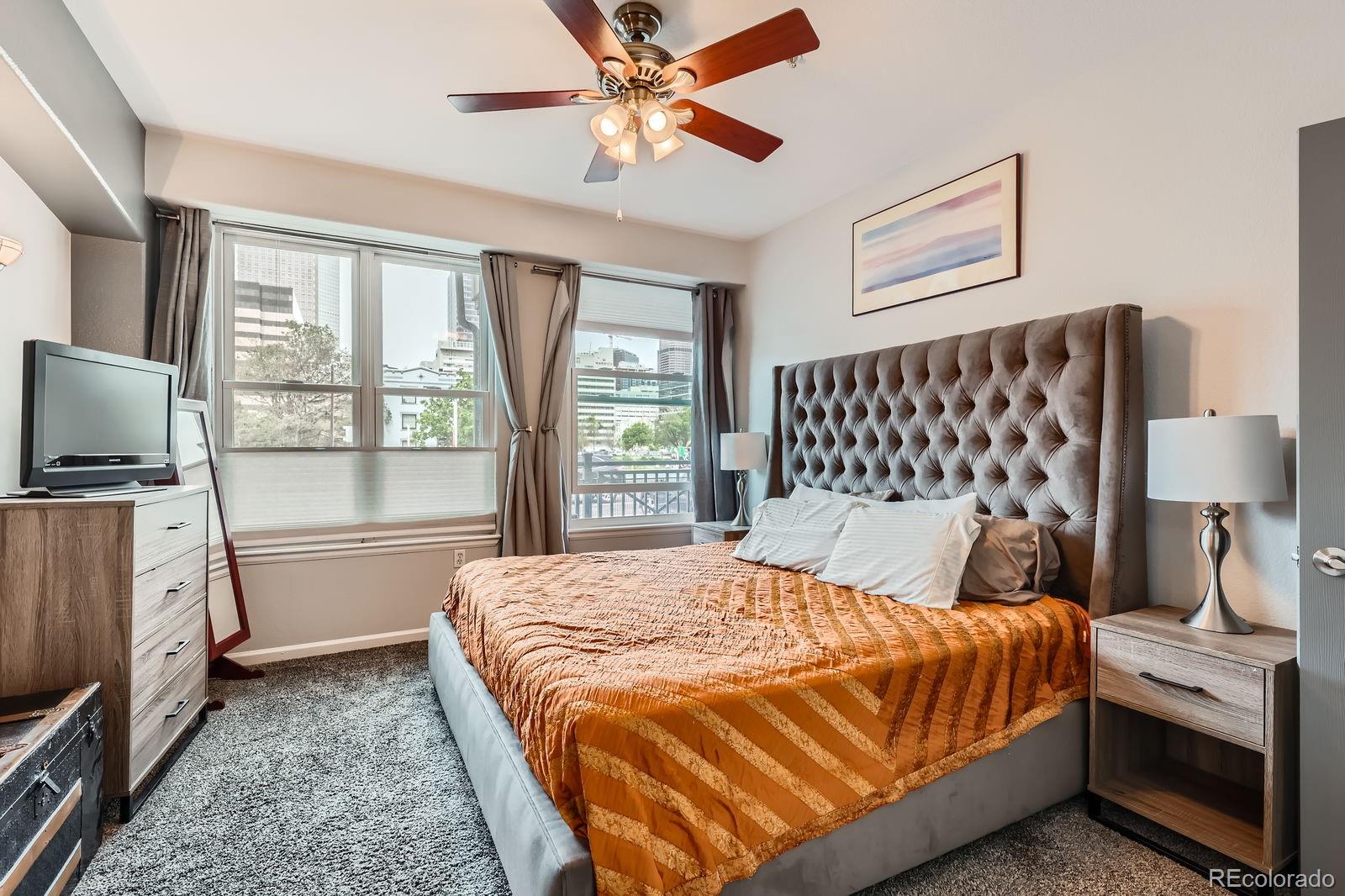 MLS Image #6 for 1727 n pearl street,denver, Colorado