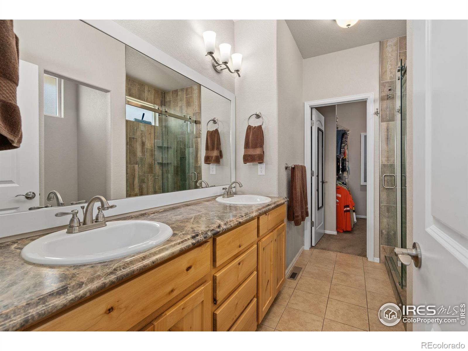 MLS Image #14 for 871  shade tree drive,windsor, Colorado