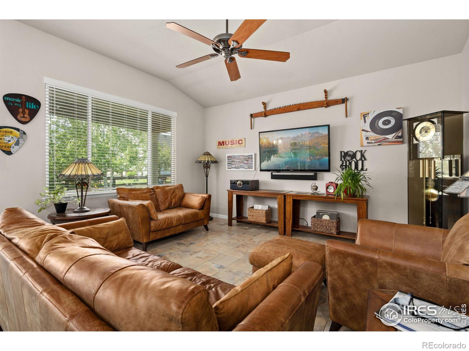 MLS Image #7 for 871  shade tree drive,windsor, Colorado