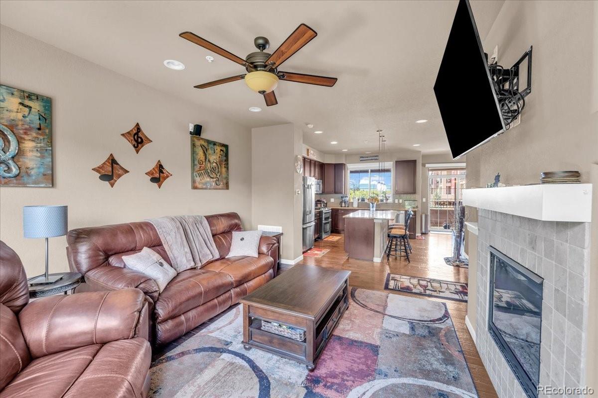 MLS Image #1 for 1000  elmhurst drive b,highlands ranch, Colorado