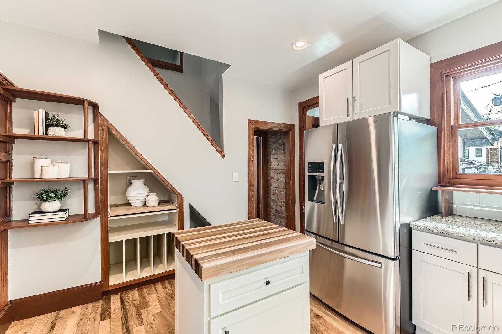 MLS Image #11 for 1012  fillmore street,denver, Colorado