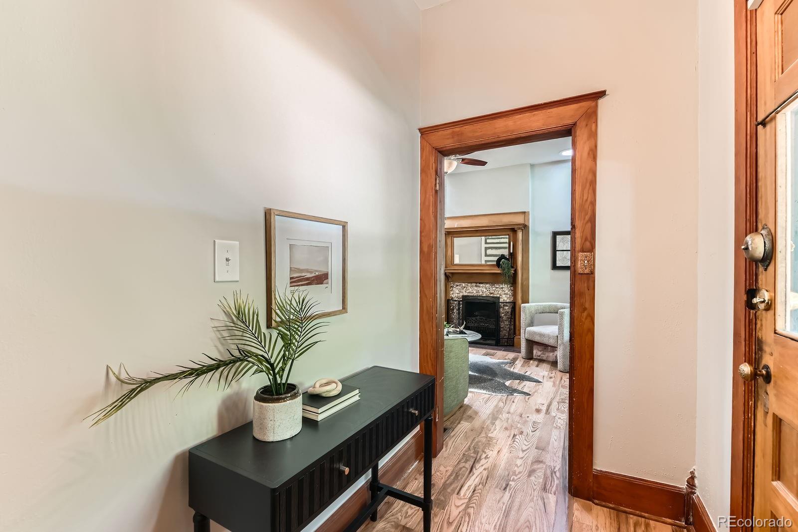 MLS Image #3 for 1012  fillmore street,denver, Colorado
