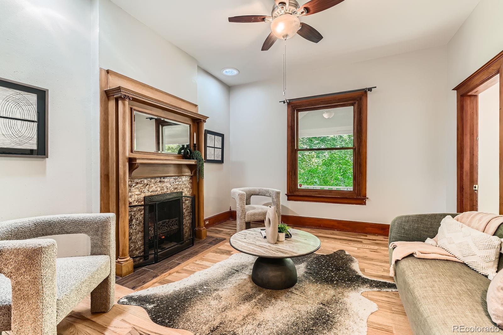 MLS Image #4 for 1012  fillmore street,denver, Colorado